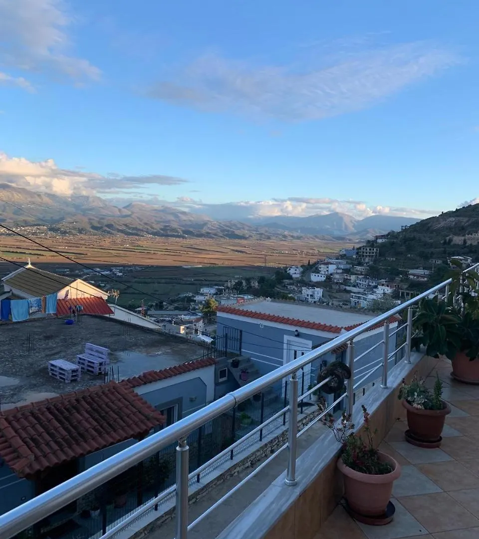 Zisi Rooms Sarande Albania